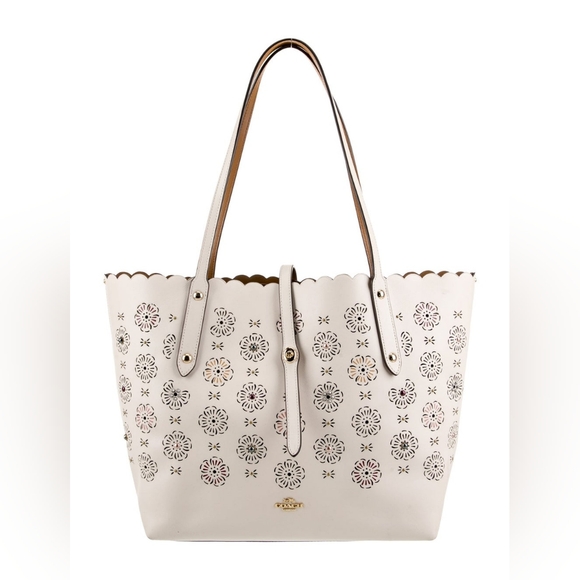 Coach Designer White Market Tote With Cut Out Tea Rose Lasercut Floral Purse Bag